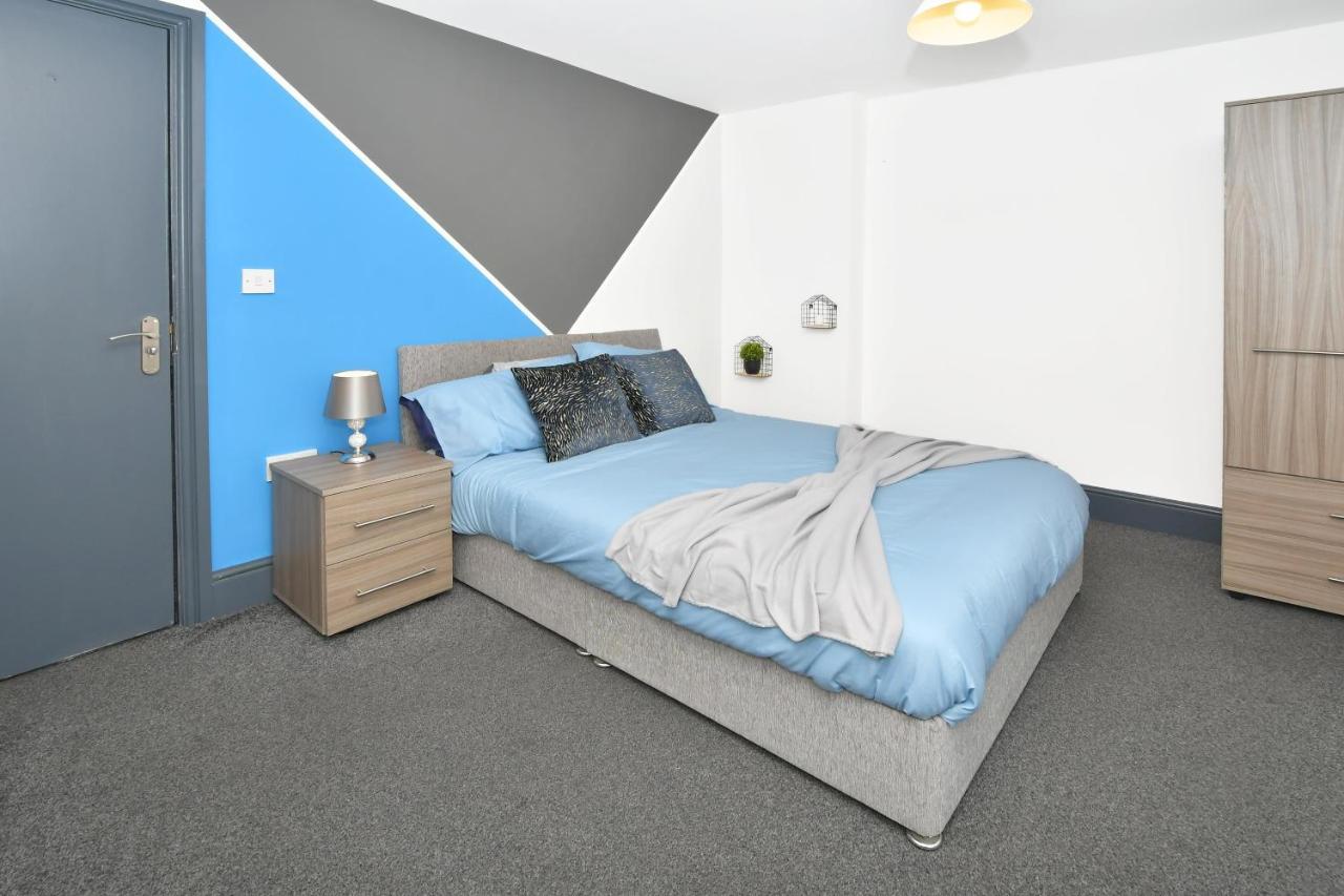 Townhouse @ Chiltern Place Newcastle Under Lyme Silverdale  Exteriör bild